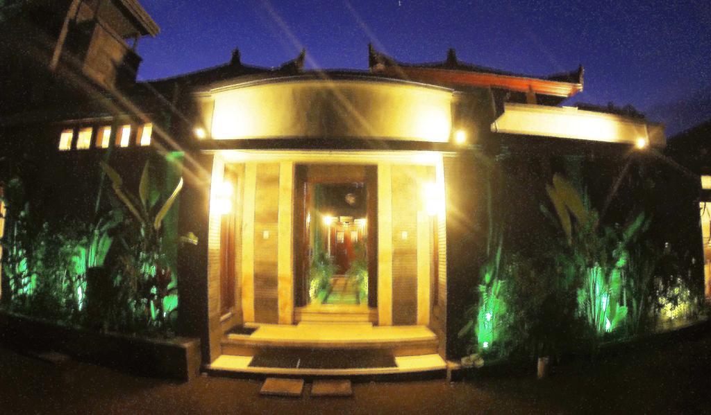 Villa Sahabat Gili Trawangan Exterior photo