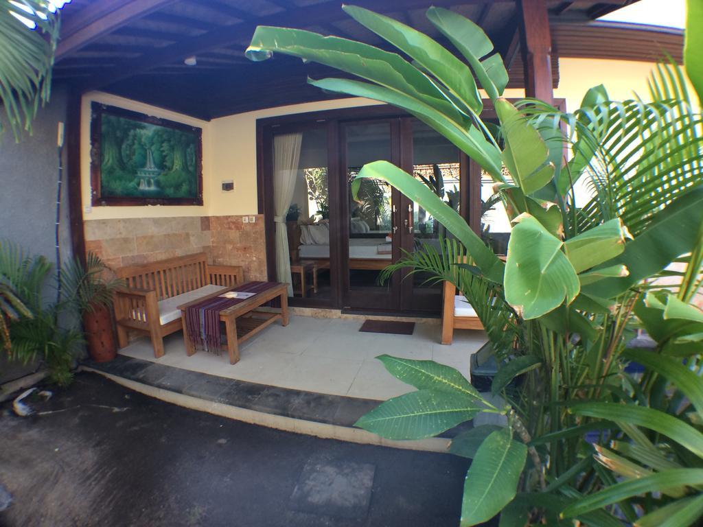 Villa Sahabat Gili Trawangan Exterior photo